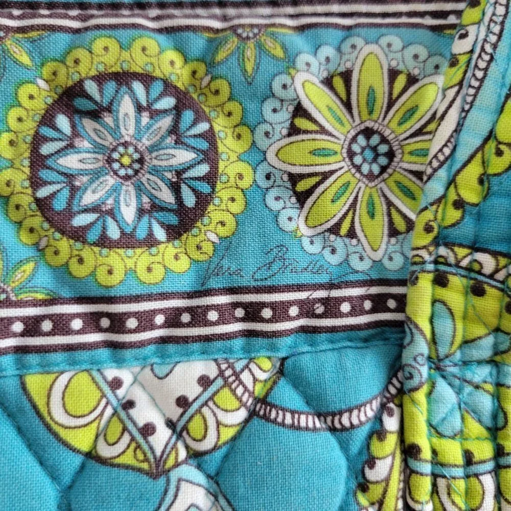 Vera Bradley Peacock Pattern Pocket Zip Lock Purse Shoulder Tote Bag Quilted